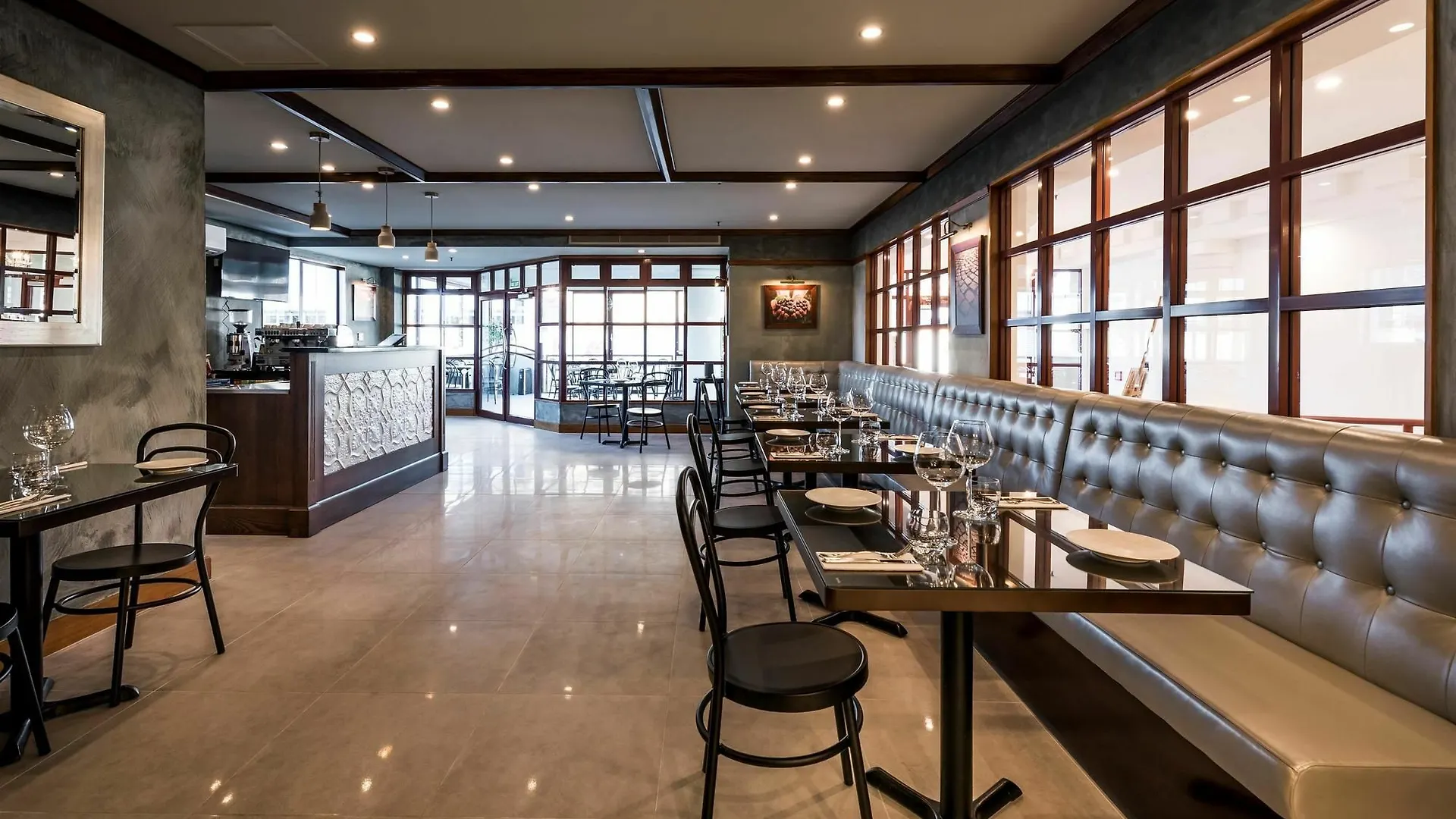 Fino Hotel & Suites Christchurch