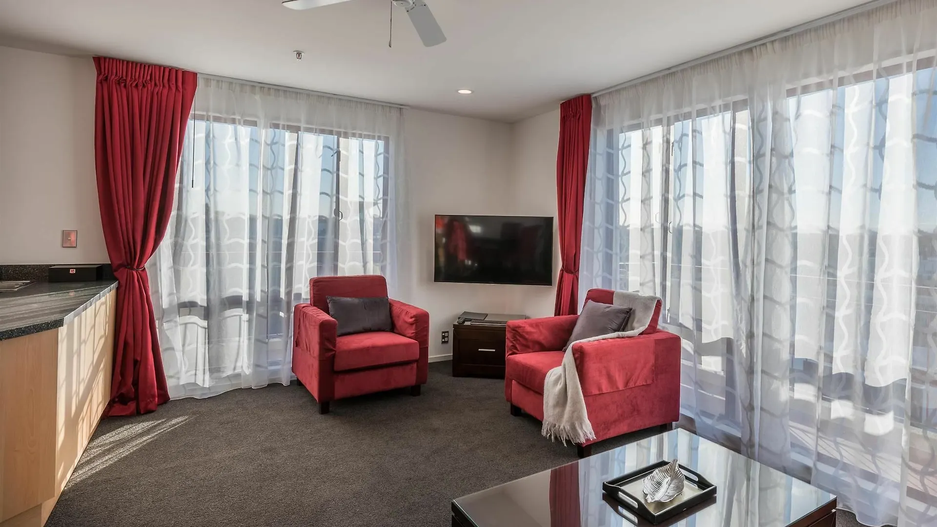 Fino Hotel & Suites Christchurch